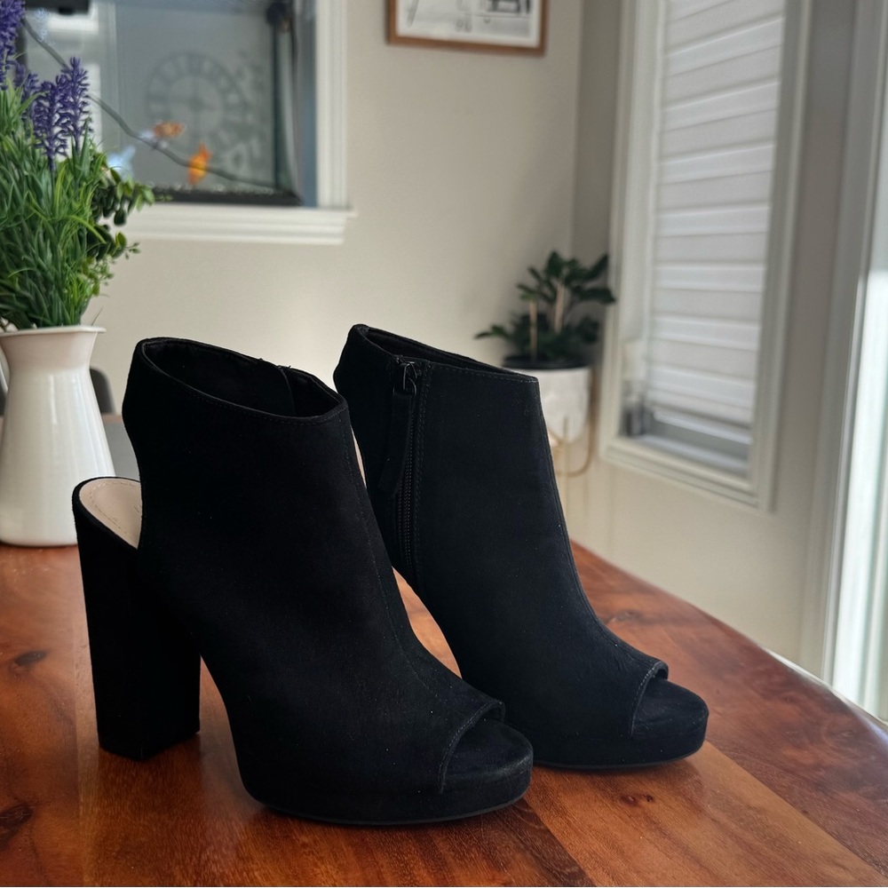 H&M Black Platform Peep-Toe Heels